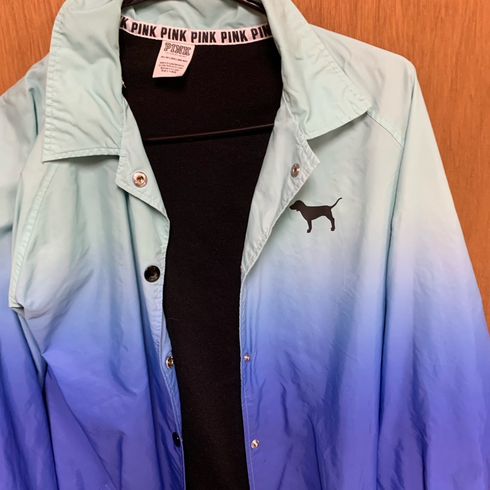 pink vs windbreaker